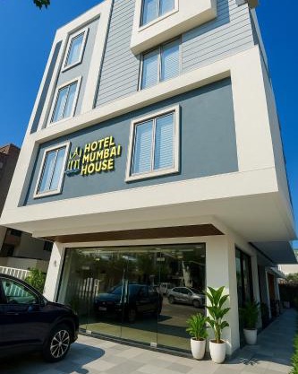 Hotel Mumbai House-LIG Behind CHL Hospital