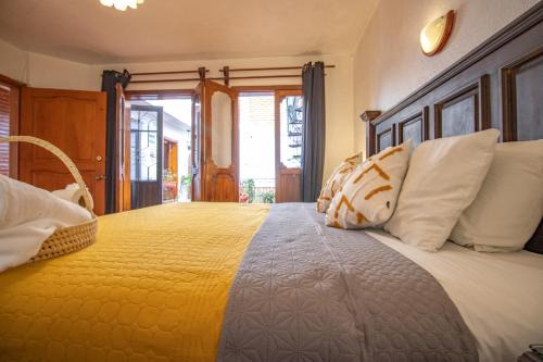 hotel casa linda