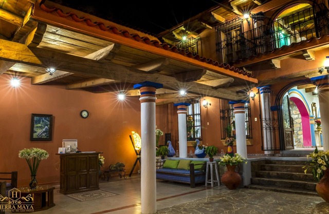 Hotel Tierra Maya