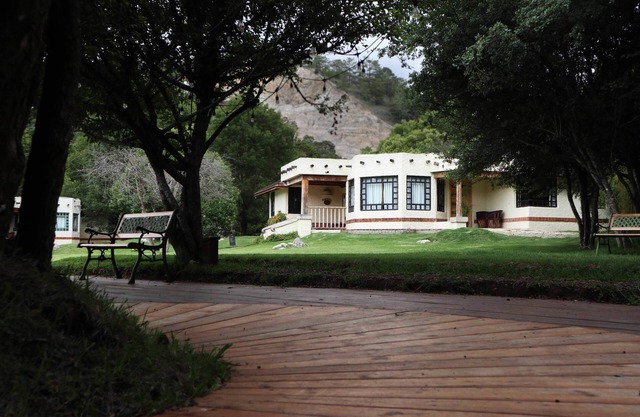 Hotel Bosques del Sol Suites