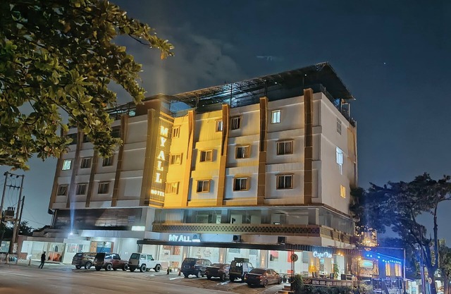 Hotel My All Padang