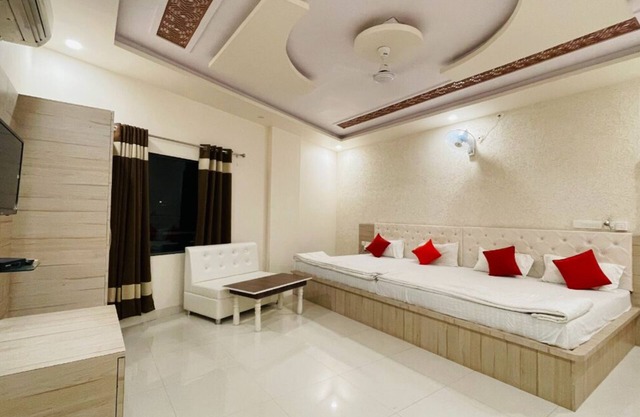 Hotel Namo Palace