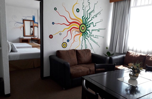 Hotel Napoles