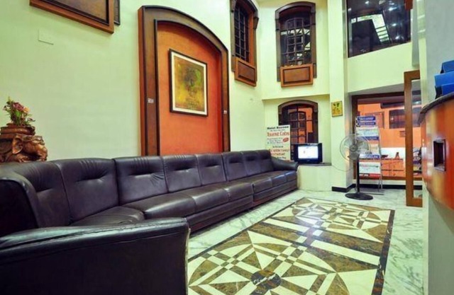 Hotel Naveen