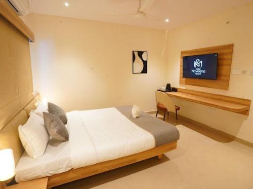 Hotel Naveena grand