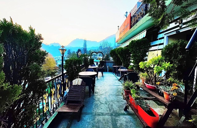 Hotel Near Boat House Mall Road Nainital