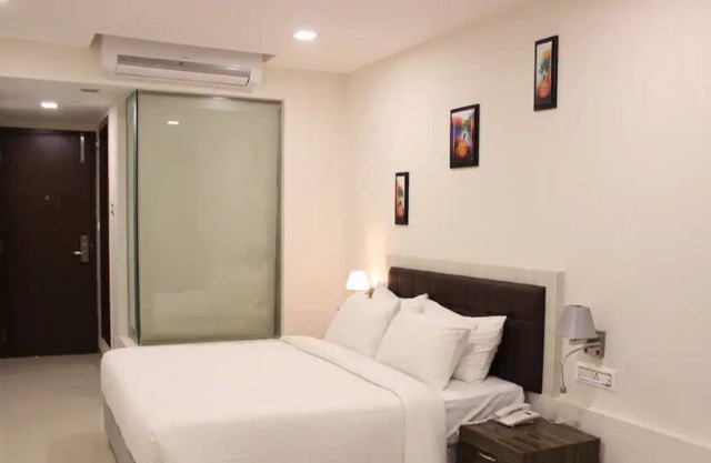 Hotel Near Hiranandani Powai, IIT