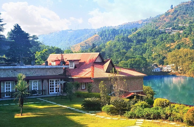 Hotel Neelesh Inn - A Luxury Lake View Hotel (20 kms from Nainital)