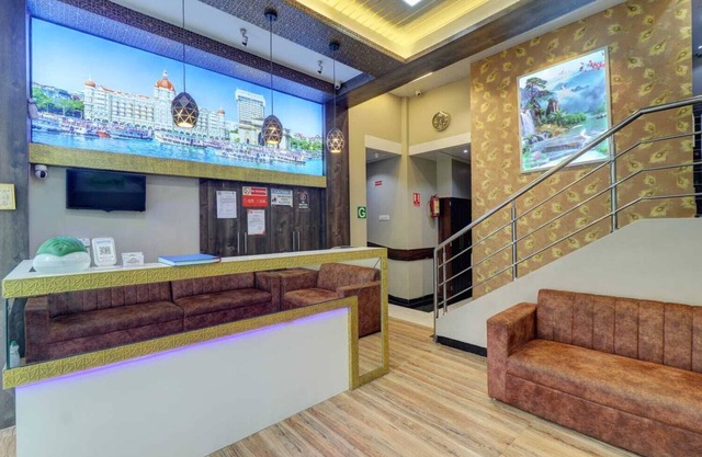 Hotel New Blue Sapphire Residency