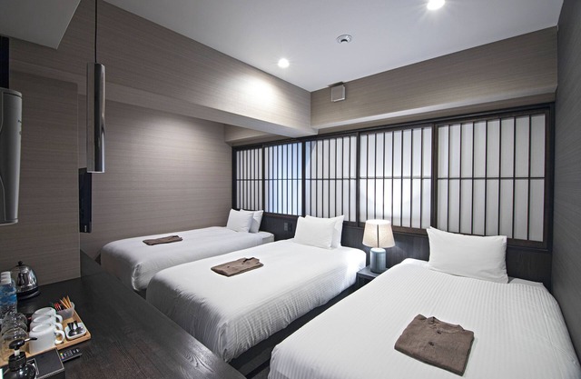 HOTEL NINJA BLACK