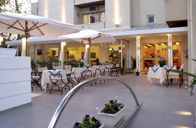 Hotel Nives