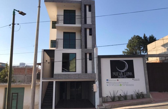 HOTEL NUEVA LUNA
