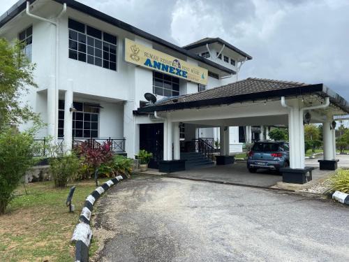 Hotel O Annexe Rest House