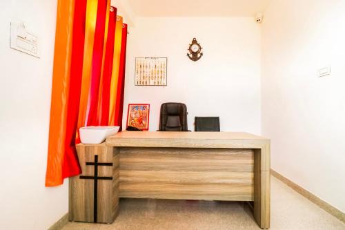 Hotel O Arpit Hotel Jhusi Railway Station