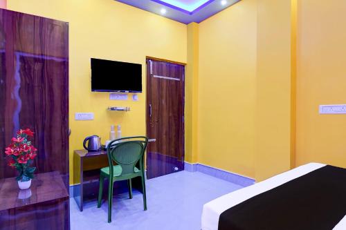 Hotel O Blue Moon