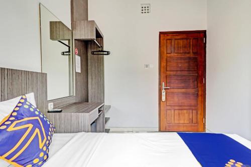 Hotel O Cihampelas Near Ciwalk Formerly D'River Guest House
