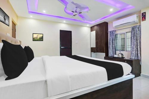 Hotel O Danapur Near Railway Station