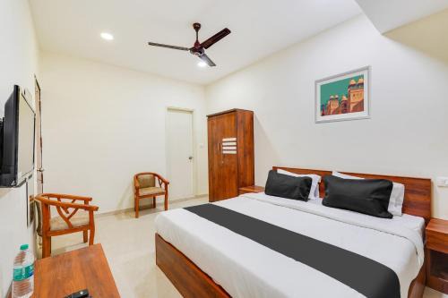 Hotel O Elite Inn near Loyola College