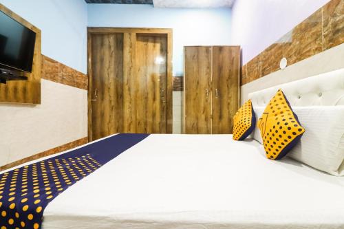 Hotel O Flagship Yash Hotel