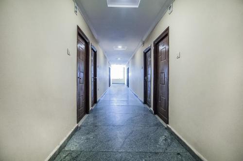 Hotel O Grand Brundavan