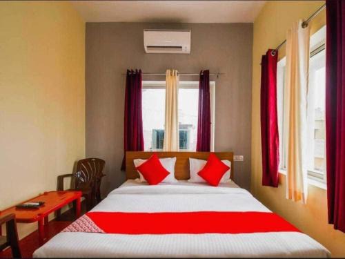 Hotel O H Prince Residency