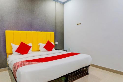 Hotel O Ideal Inn