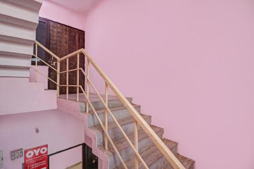Hotel O Knight guest house