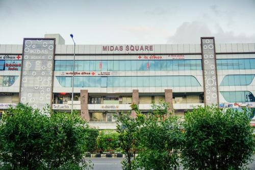 Hotel O Laxmi Kuber