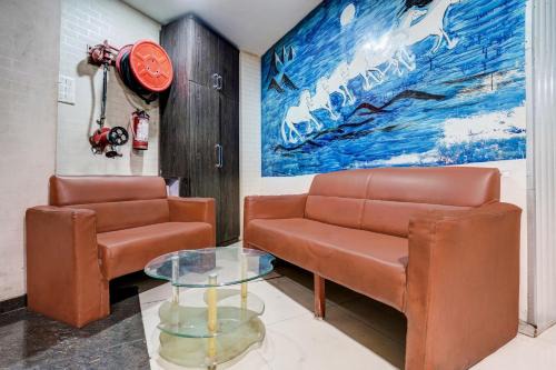 Hotel O Lotus Residency Near Anand Nagar Metro Station
