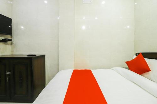 Hotel O Mayur Palace