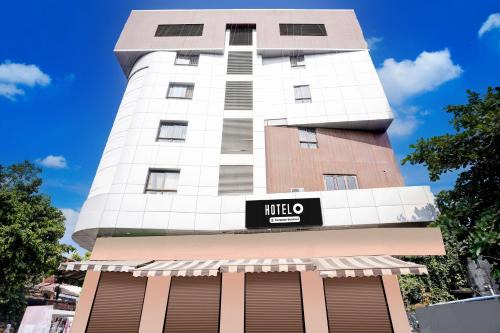 Hotel O Nashik Road Formerly The Address Hotel
