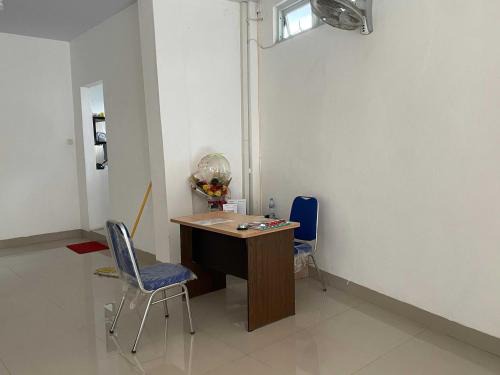 Hotel O Penginapan Musafir Syariah Near Paramount Woman & Childern's Hospital