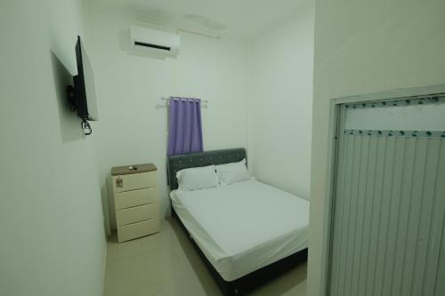 Hotel O Penginapan Permata Hijau Syariah Near Bukit Teletubbies