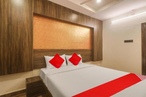 Hotel O R Square Grand