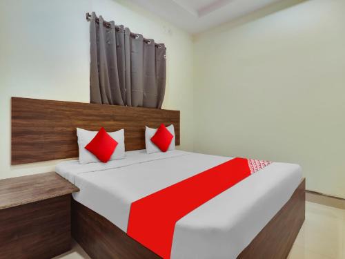 Hotel O R Square Uppal