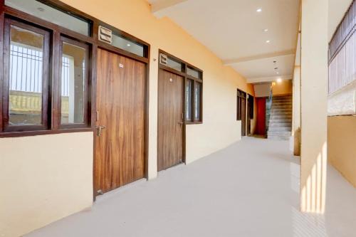 Hotel O Royal Guest House