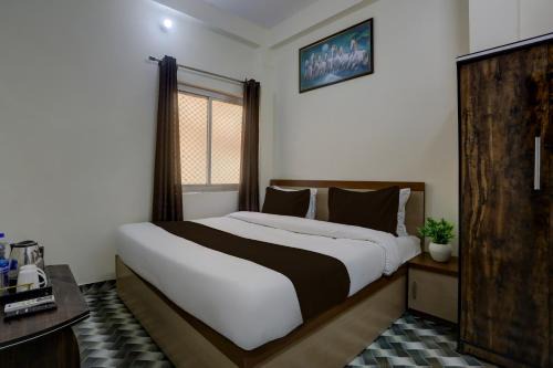 Hotel O Royal Stay Inn