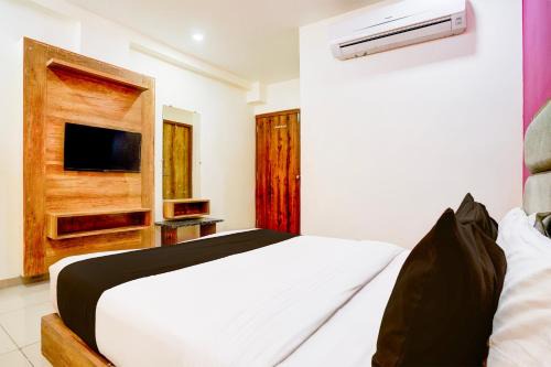 Hotel O RR
