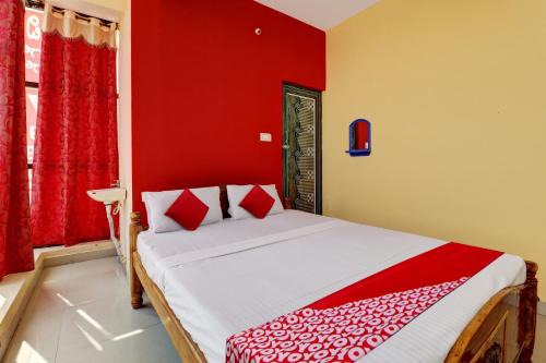 Hotel O S.L.V Boarding & Lodging