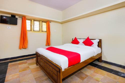 Hotel O Sai Residency Near SR Nagar metro station