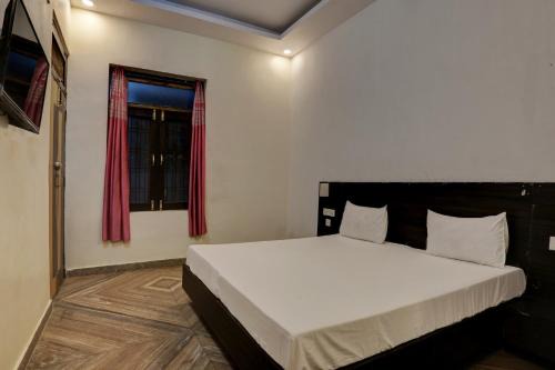 Hotel O Shyam Palace