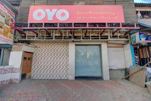 Hotel O Sion Residency