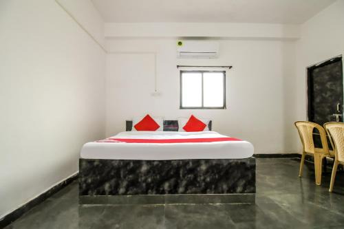 Hotel O Sip & Bite Restaurant N Lodging