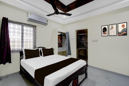 Hotel O SR Grand