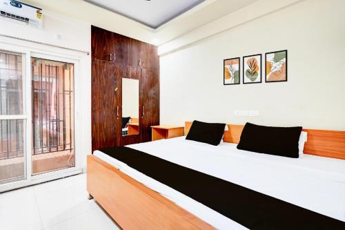 Hotel O Sri Vishnu Prime Opposite The Studio Salon, Kundalhalli Gate