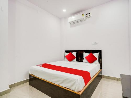 Hotel O Stay Happy