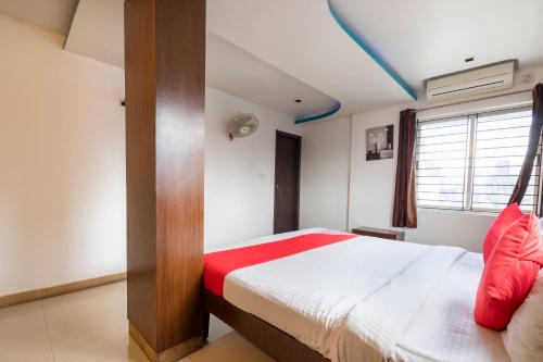 Hotel O The Red Velvet Opposite Novel Office Marathahalli Bridge