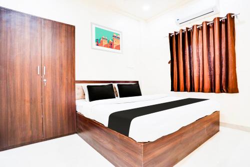 Hotel O UTS STAY IN