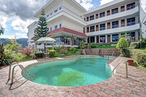 Hotel O Victory