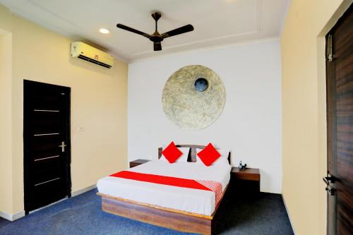 Hotel O Virasat Saheed Path